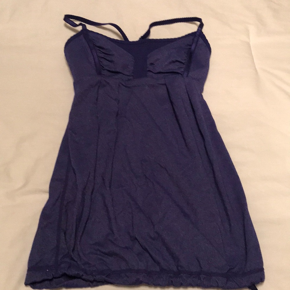Lululemon tank